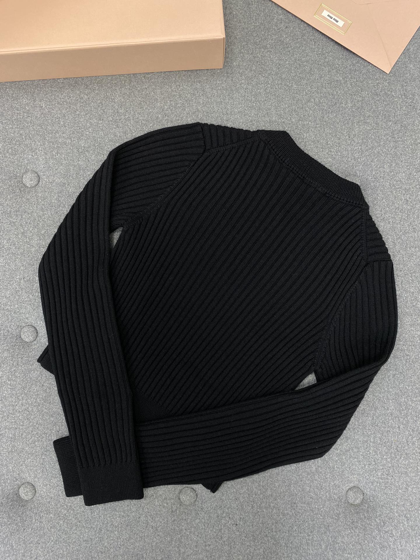f06cd160cc3d55e4c011d6986a929cc8_1759279733_2821.jpg