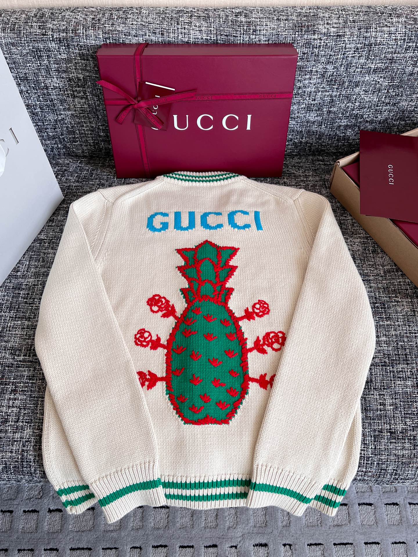 f06cd160cc3d55e4c011d6986a929cc8_1759280247_6421.jpg
