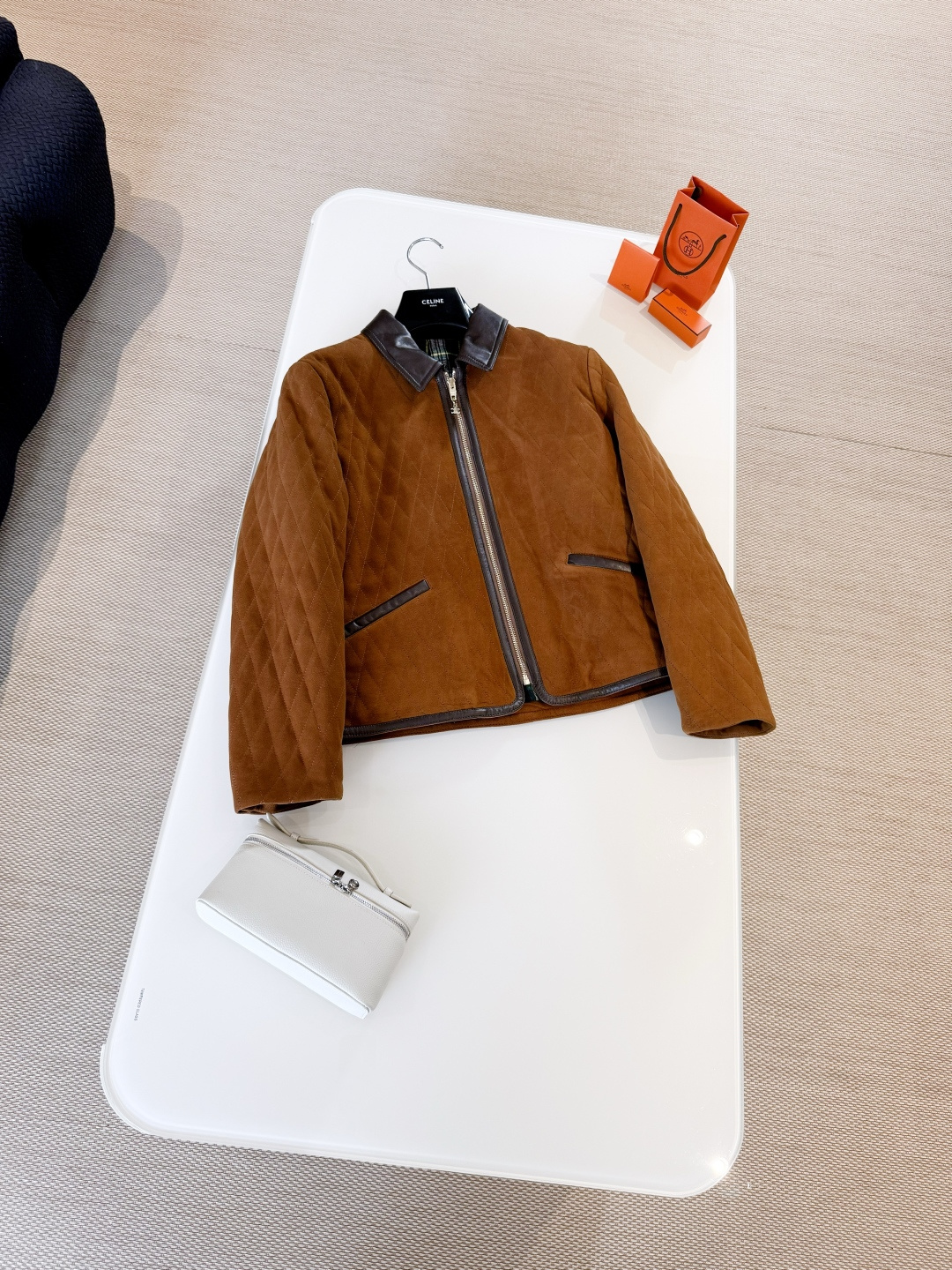 ea0f396d5759a1cb74fbfb10263ed97d_1765332083_2477.jpg