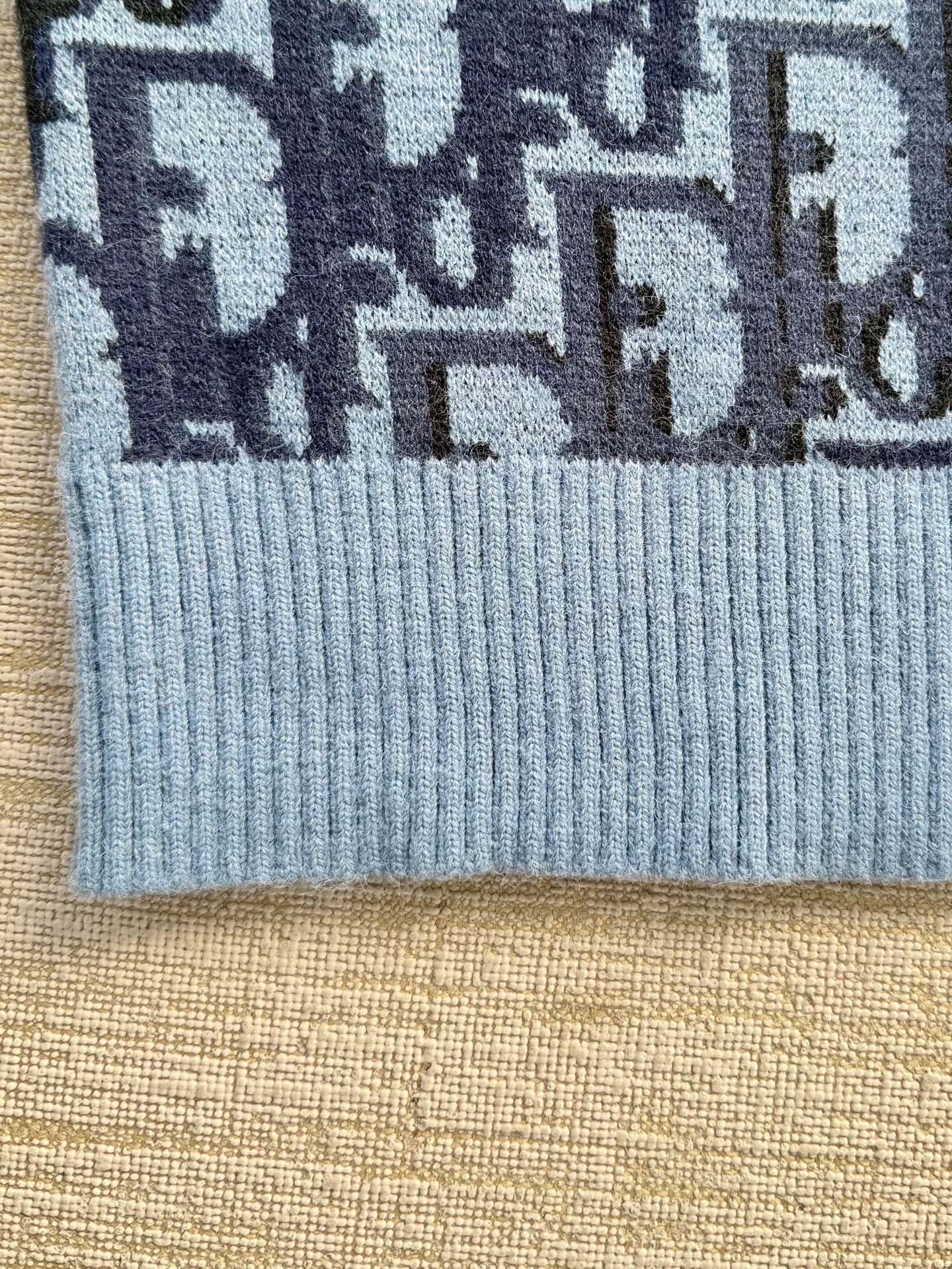 ff67e9f1f73e14abce8c99297d7bc5a4_1765765549_5235.jpg