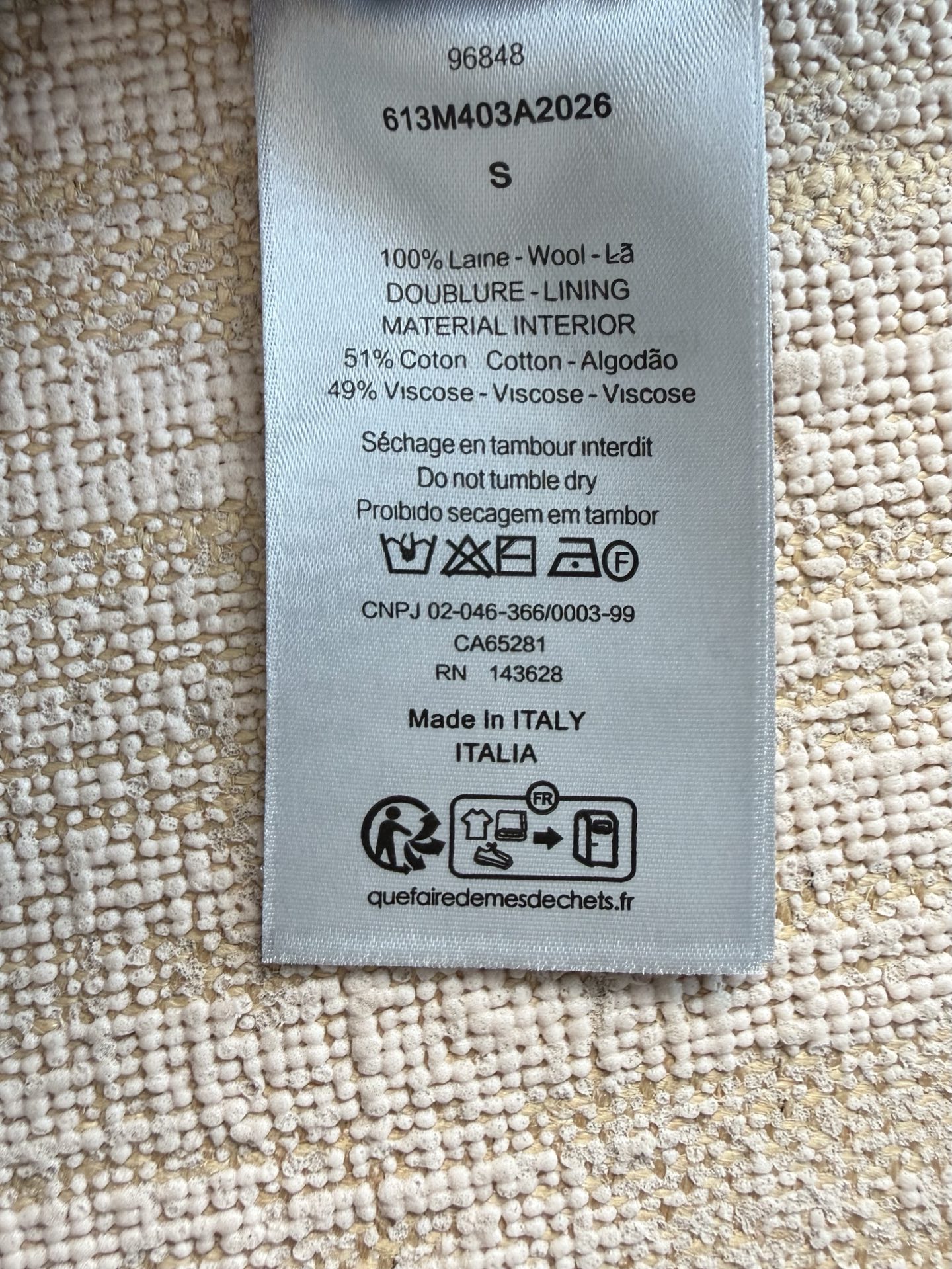 ff67e9f1f73e14abce8c99297d7bc5a4_1765765620_0118.jpg