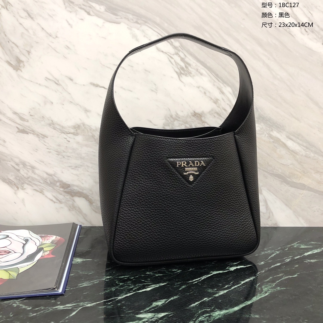 프라다 비텔로다이노토트백