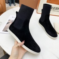 로로피아나 스니커즈