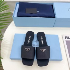 프라다 슬리퍼
