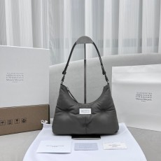메종마르지엘라 글램슬램호보백스몰