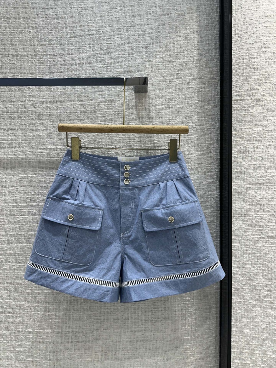 끌로에 반바지