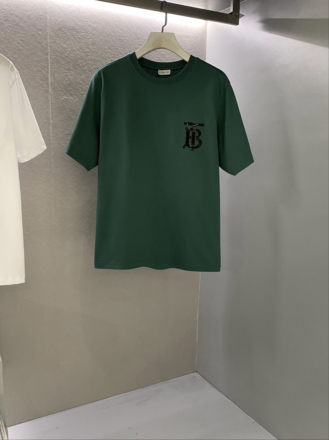 버버리 반팔티