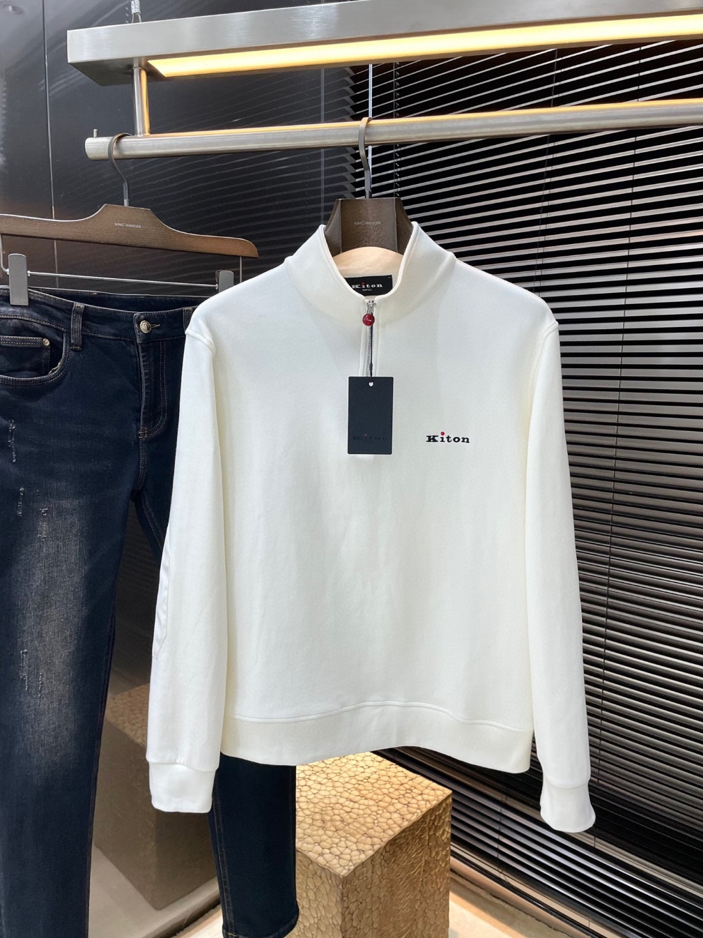 키톤 티셔츠