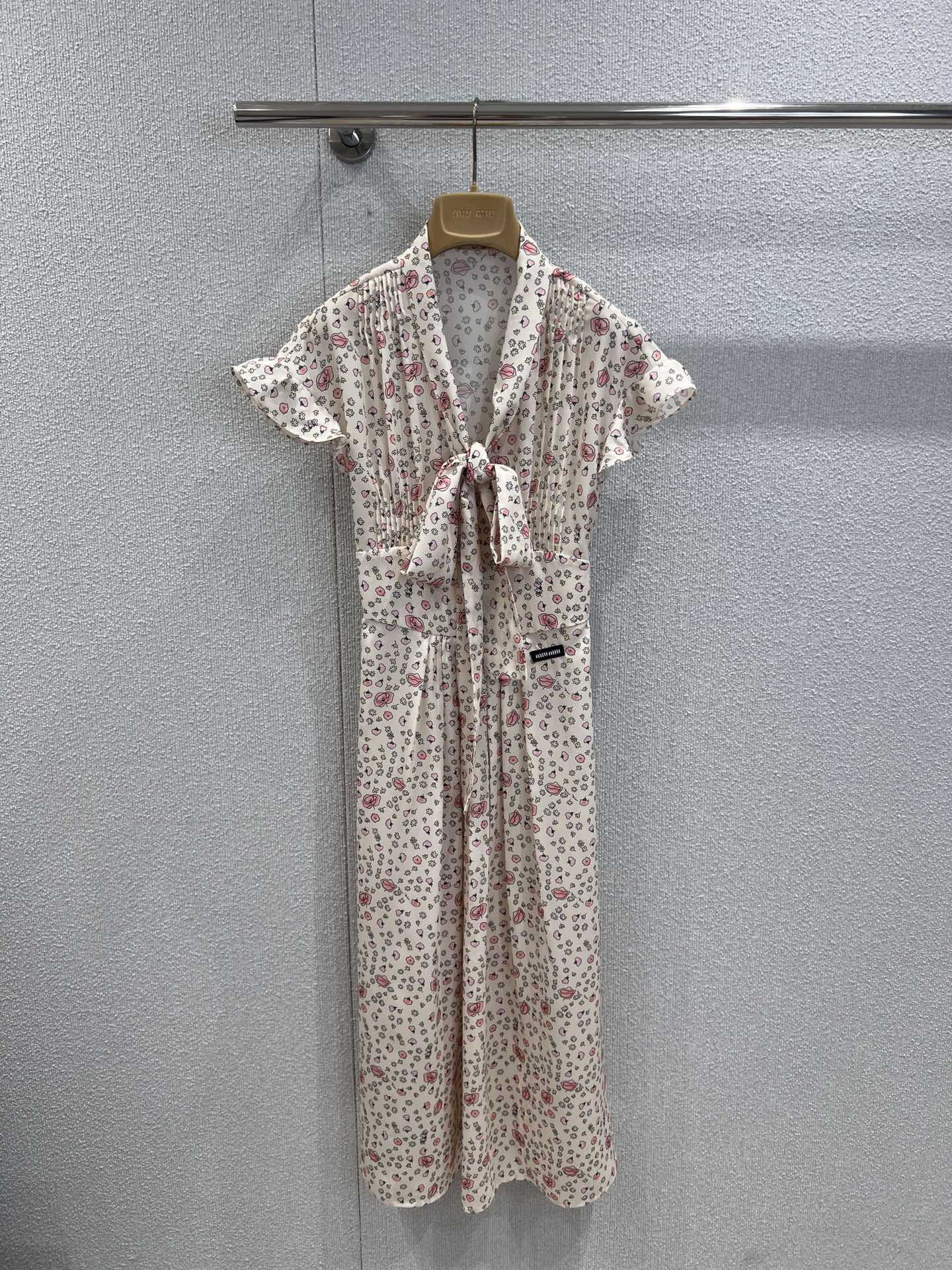 미우미우 원피스