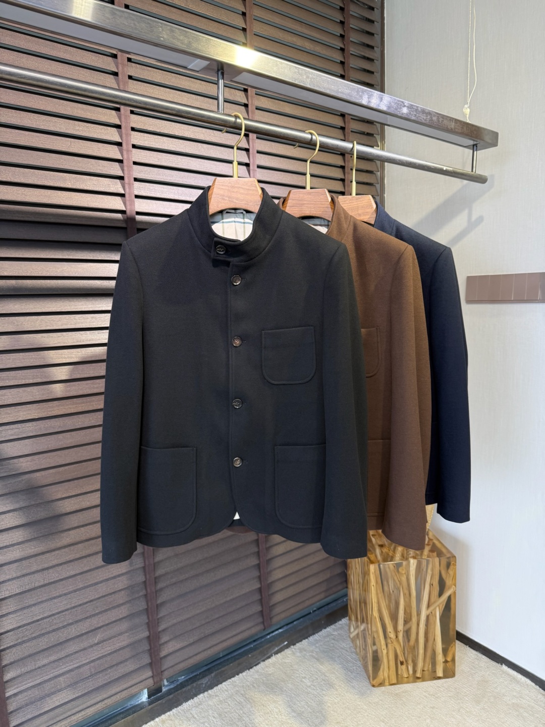 로로피아나 자켓