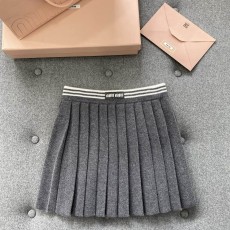 미우미우 치마