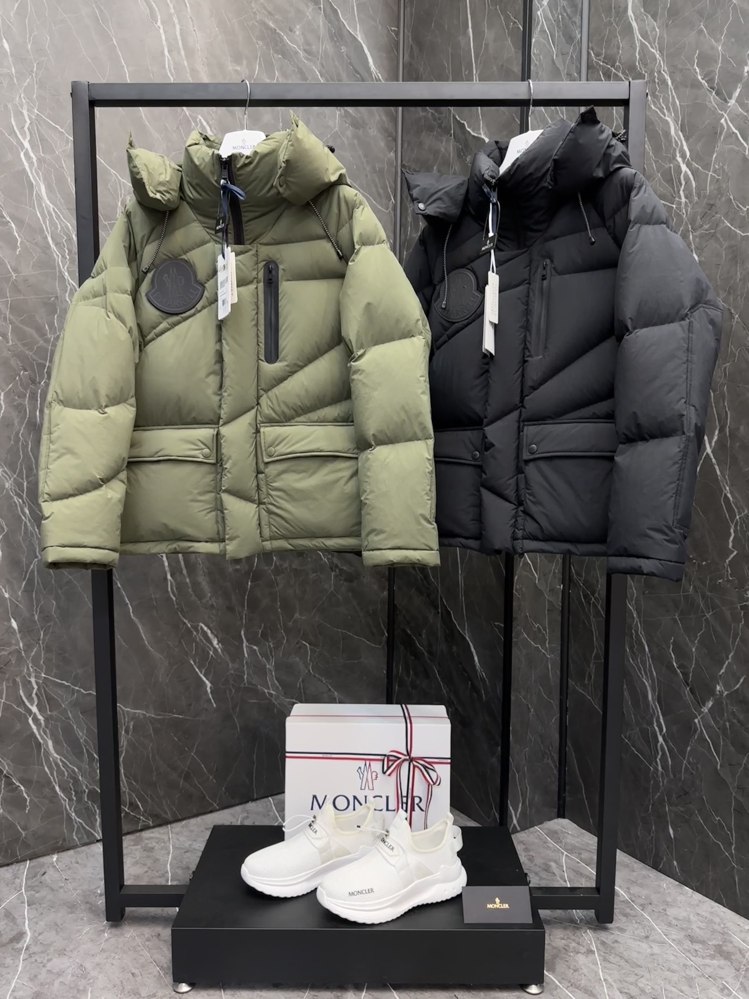몽클XX 패딩