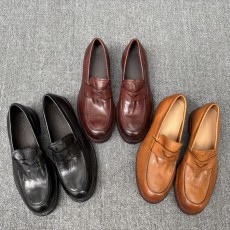 프라다 로퍼