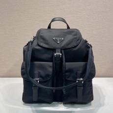 프라다 리나일론백팩