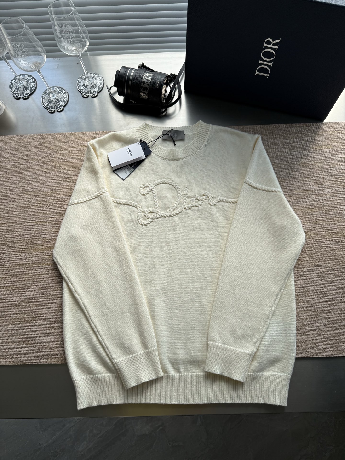 디올 니트