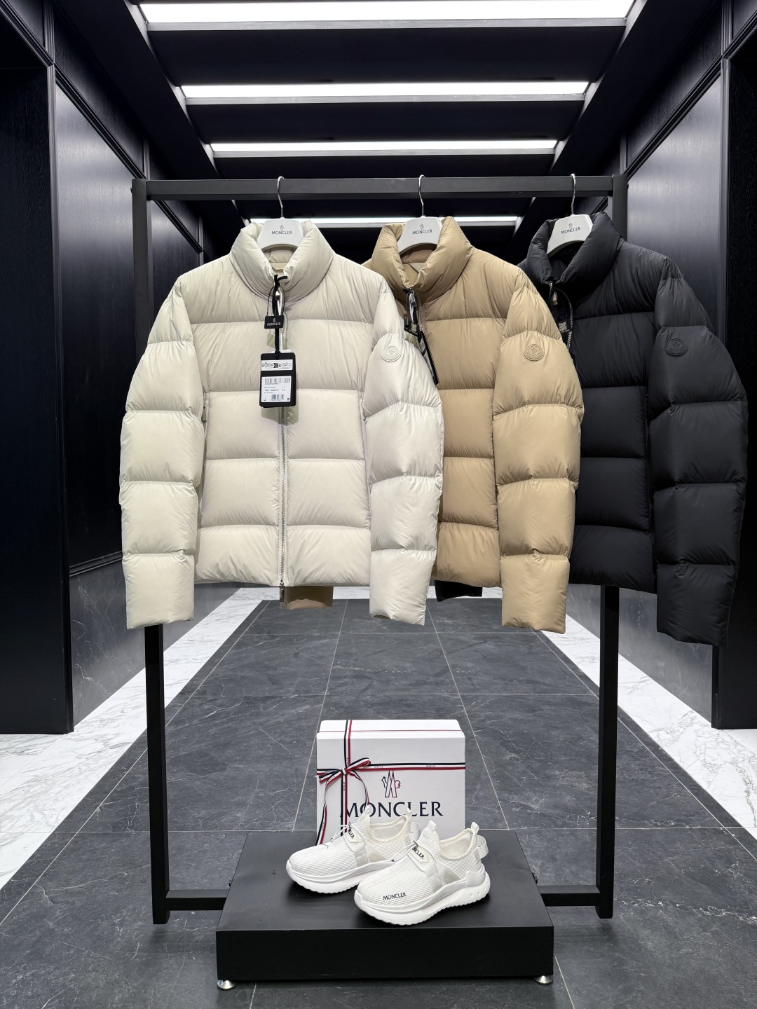몽클XX 패딩