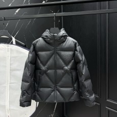 프라다 패딩