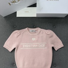 디올 반팔니트