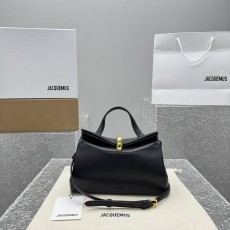 자크뮈스 발레리백스몰