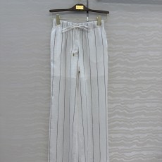 로로피아나 바지