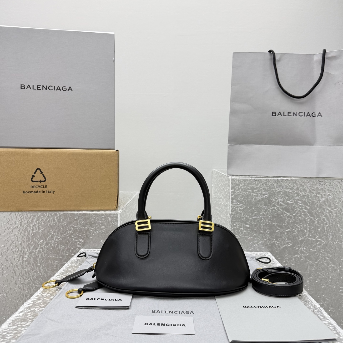 발렌시아가 볼레로볼링백미니