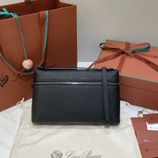 로로피아나 엑스트라파우차L29